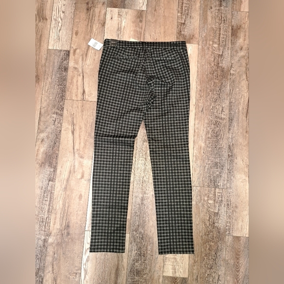 Kut from the Kloth Gray and Black Skinny Pants with Plaid Pattern Size 14L - Picture 8 of 9